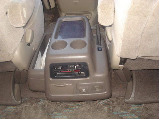 1999 Toyota Granvia