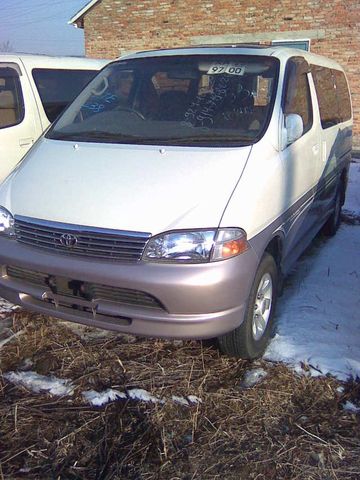 1999 Toyota Granvia