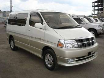 2001 Toyota Granvia