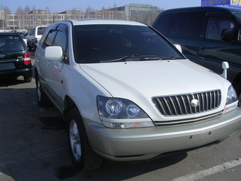 1998 Toyota Harrier