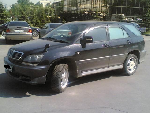 1998 Toyota Harrier