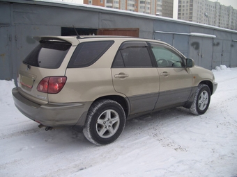 1998 Toyota Harrier