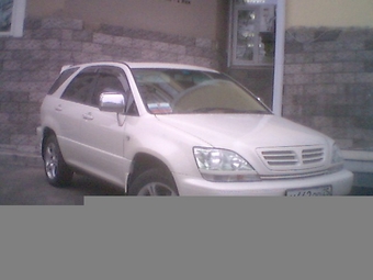 1998 Toyota Harrier