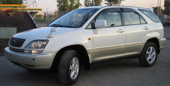 1998 Toyota Harrier