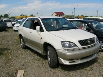 1998 Toyota Harrier