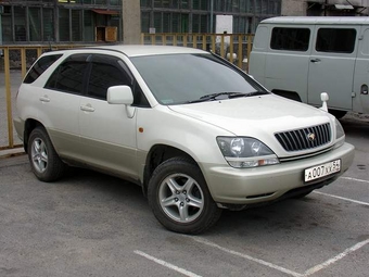 1998 Toyota Harrier