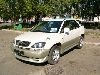 1998 Toyota Harrier