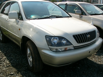 1998 Toyota Harrier