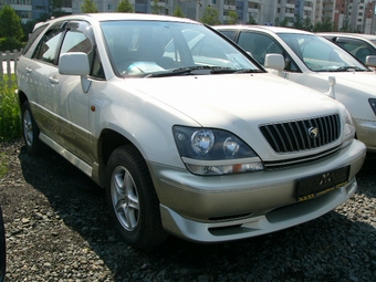 1998 Toyota Harrier