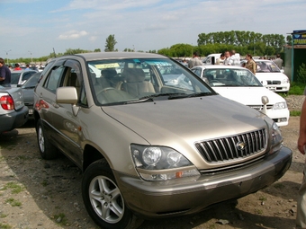 1998 Toyota Harrier