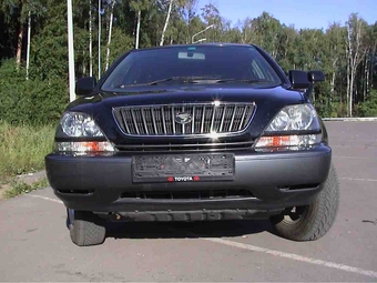 1998 Toyota Harrier