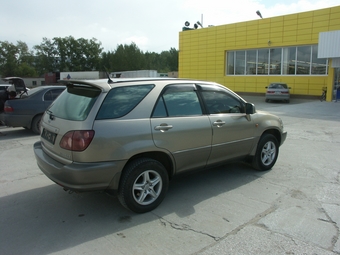 1998 Toyota Harrier