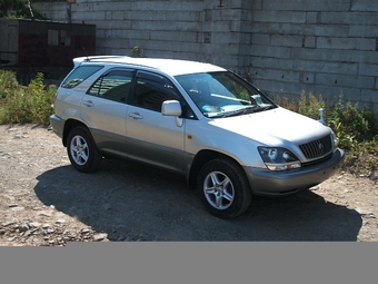 1998 Toyota Harrier