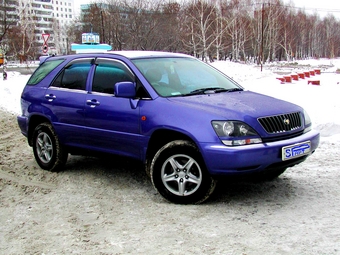 1998 Toyota Harrier