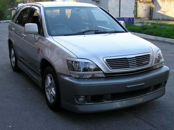 1998 Toyota Harrier