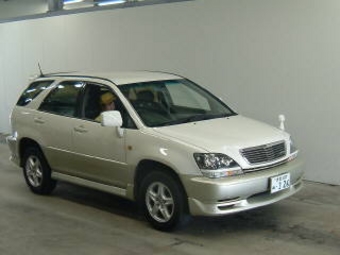 1998 Toyota Harrier