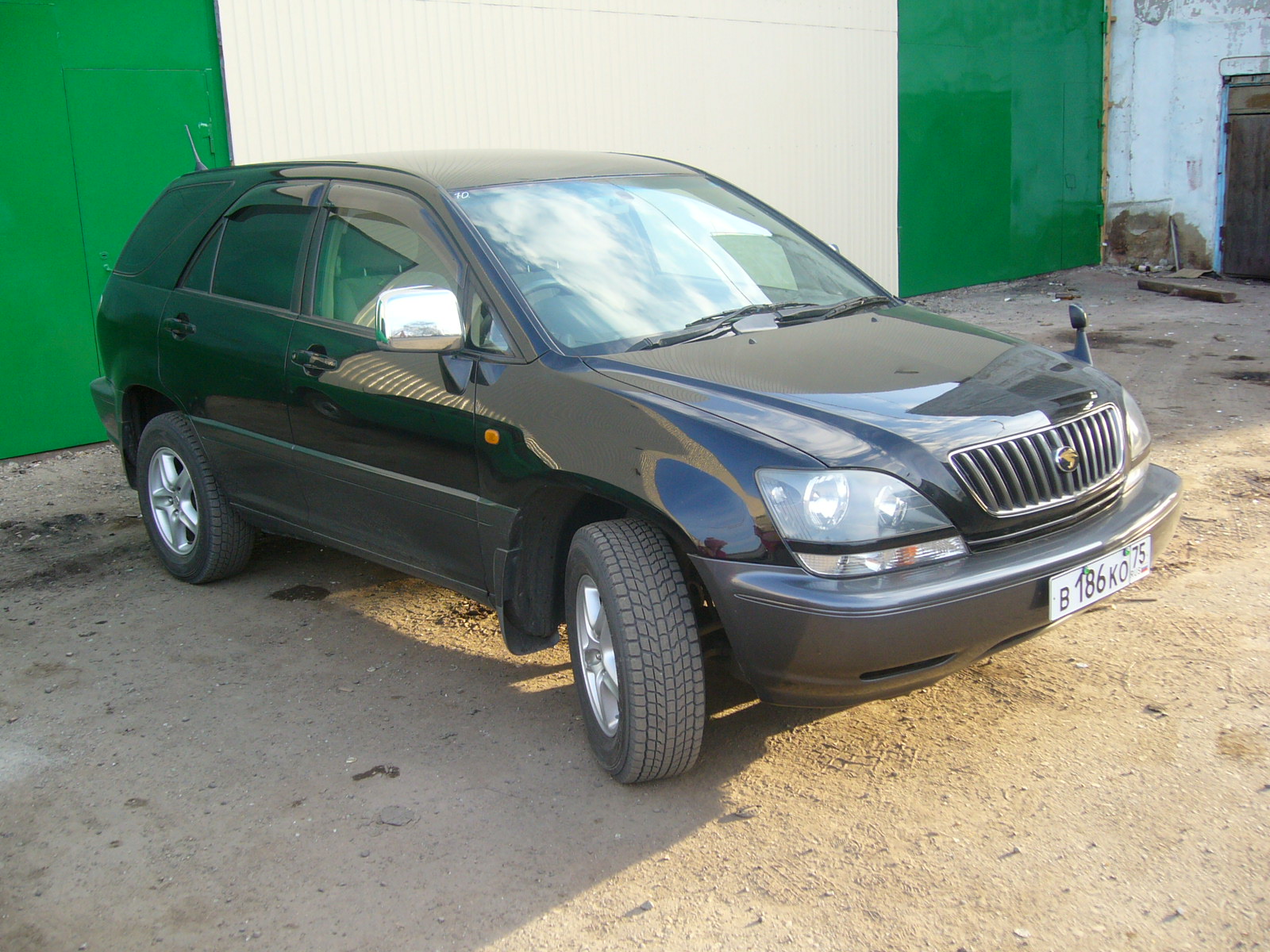 1998 Toyota Harrier