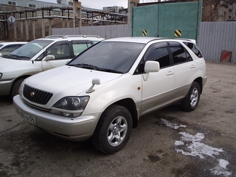 1998 Toyota Harrier