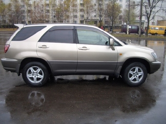 1998 Toyota Harrier