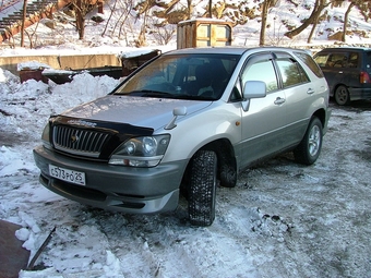 1998 Toyota Harrier