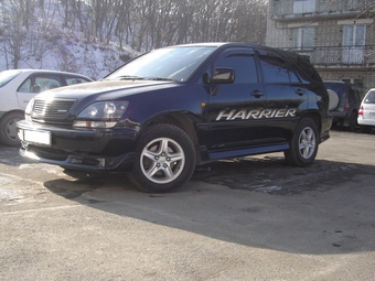 1998 Toyota Harrier