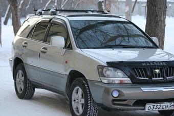 1998 Toyota Harrier