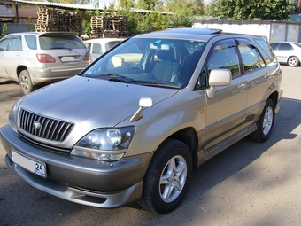 1998 Toyota Harrier