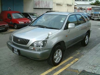 1998 Toyota Harrier