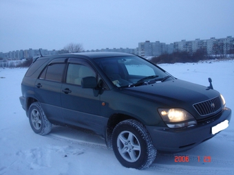 1998 Toyota Harrier