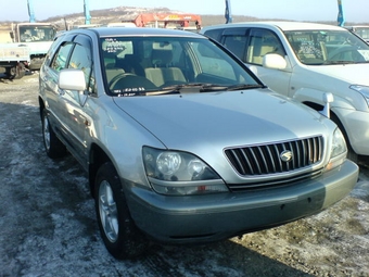 1998 Toyota Harrier