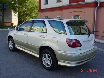 1998 Toyota Harrier