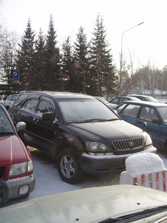 1998 Toyota Harrier