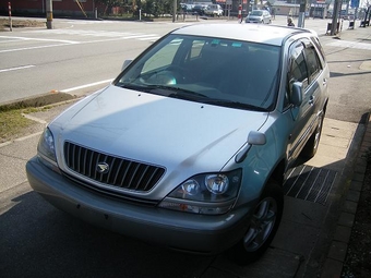 1998 Toyota Harrier