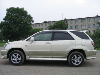 1998 Toyota Harrier