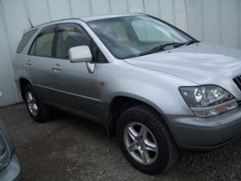 1998 Toyota Harrier