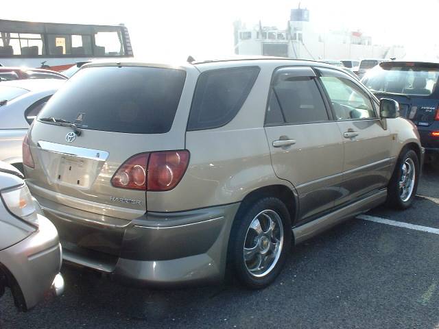1998 Toyota Harrier