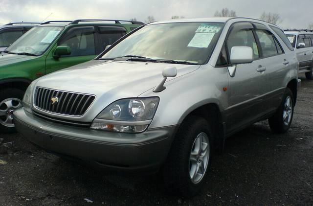 1998 Toyota Harrier