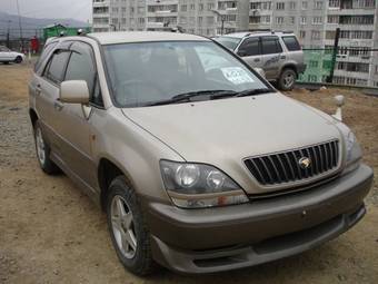 1998 Toyota Harrier