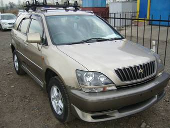 1998 Toyota Harrier