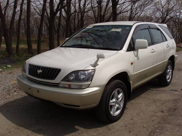 1998 Toyota Harrier