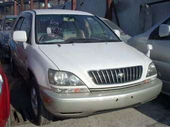 1998 Toyota Harrier