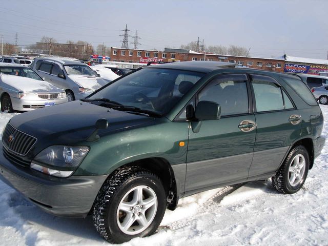 1998 Toyota Harrier