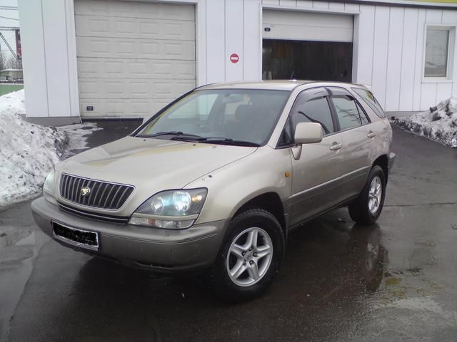 1998 Toyota Harrier