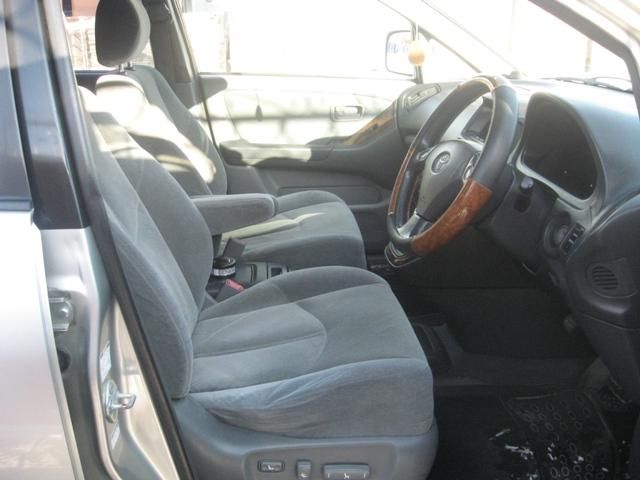 1998 Toyota Harrier