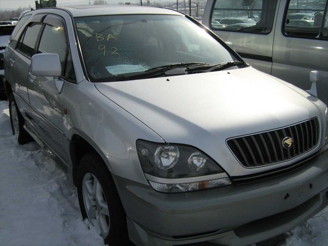 1998 Toyota Harrier
