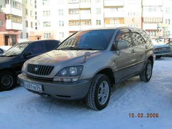 1998 Toyota Harrier