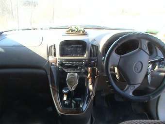 1998 Toyota Harrier