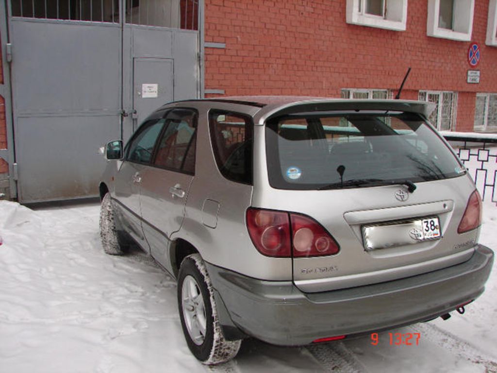 1998 Toyota Harrier