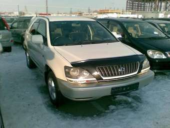 1998 Toyota Harrier