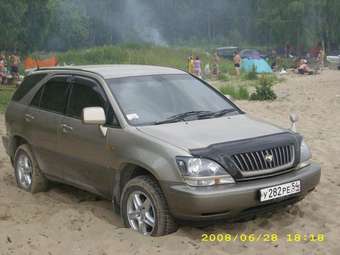 1998 Toyota Harrier